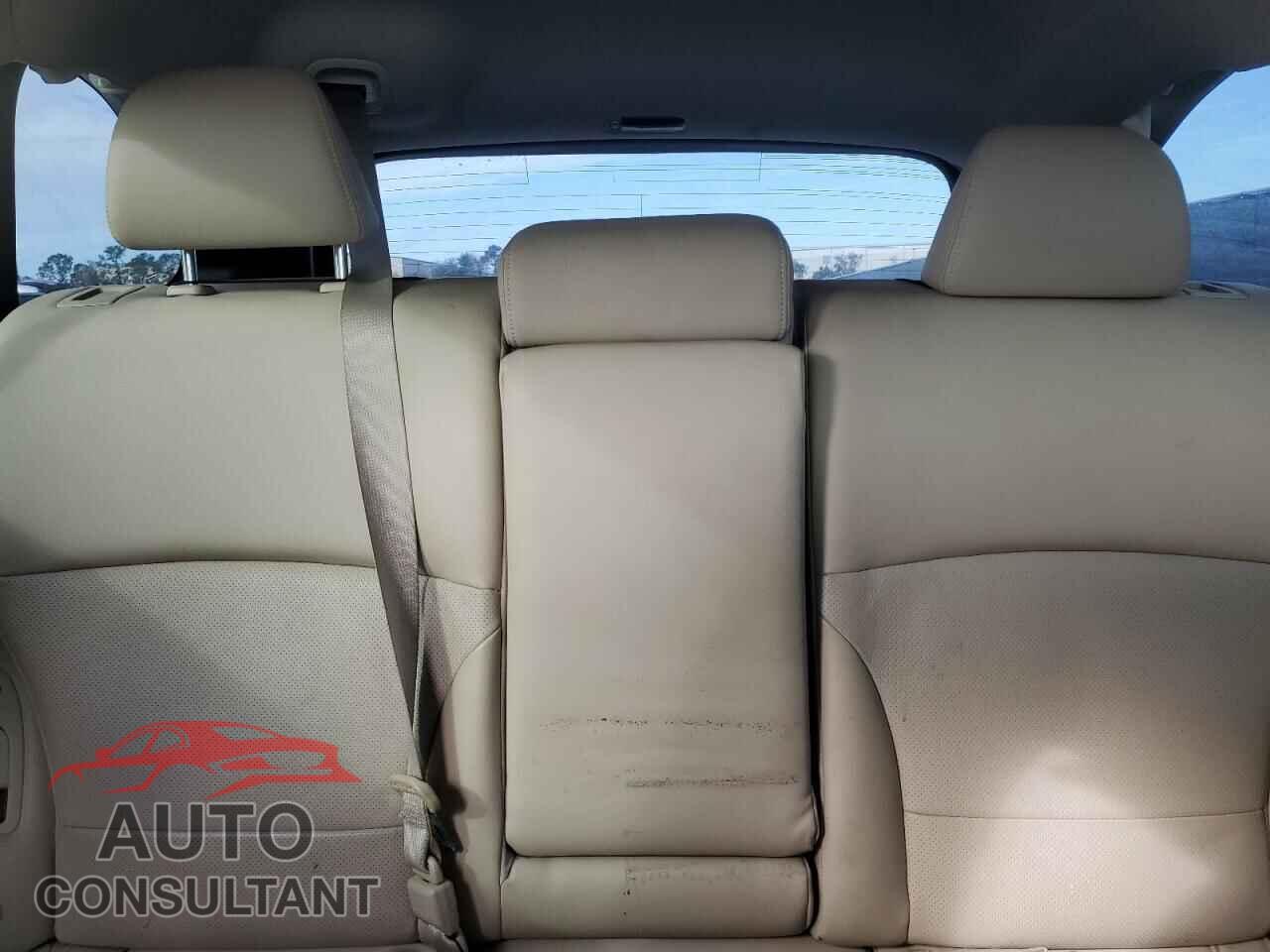 SUBARU OUTBACK 2015 - 4S4BSBLC7F3237172