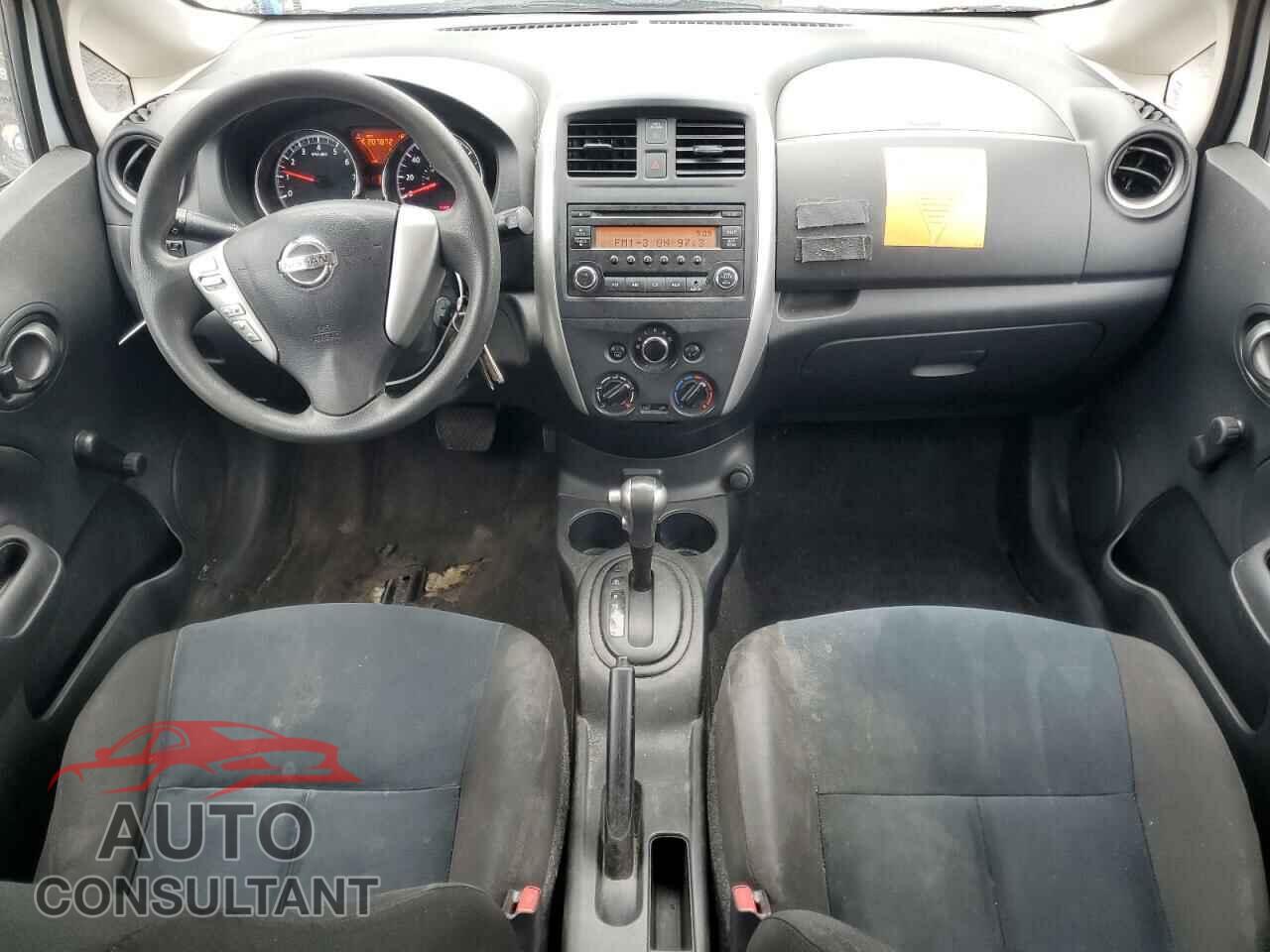 NISSAN VERSA 2017 - 3N1CE2CP4HL372848