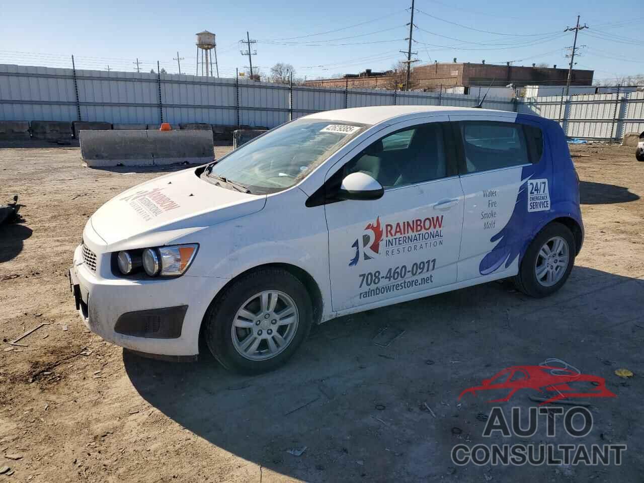 CHEVROLET SONIC 2014 - 1G1JC6SH3E4169410