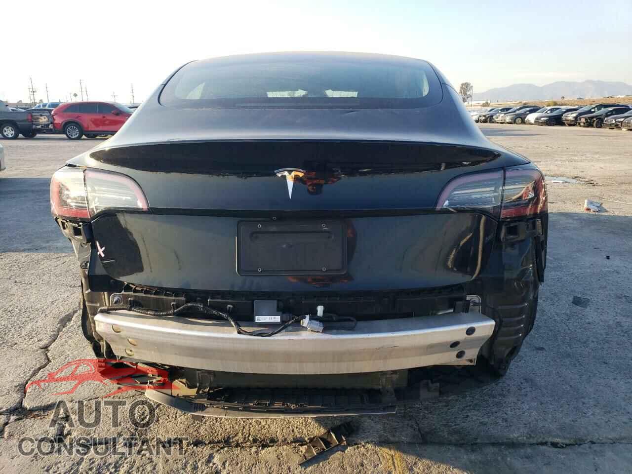 TESLA MODEL 3 2019 - 5YJ3E1EA9KF417076