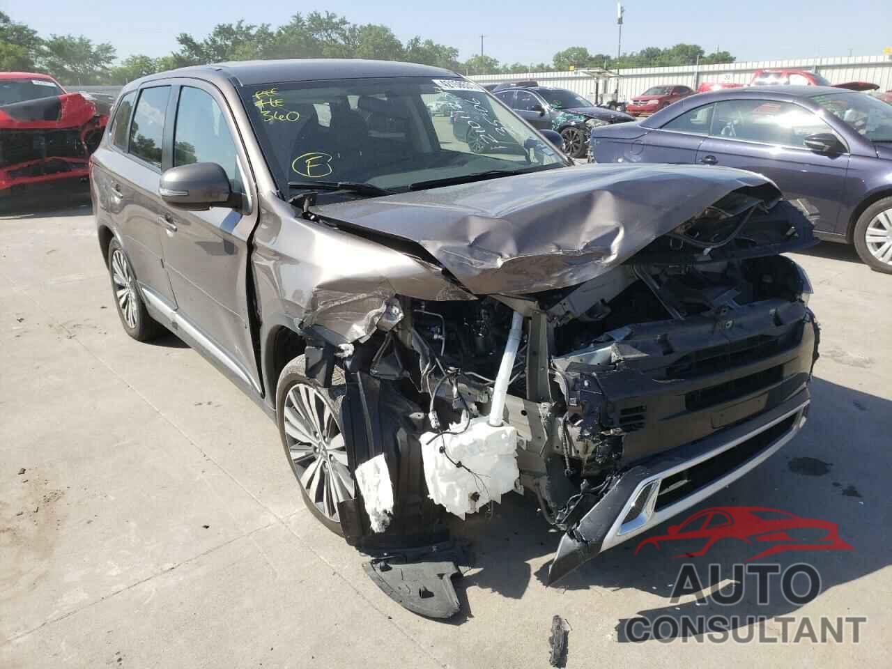 MITSUBISHI OUTLANDER 2019 - JA4AD3A37KZ056156