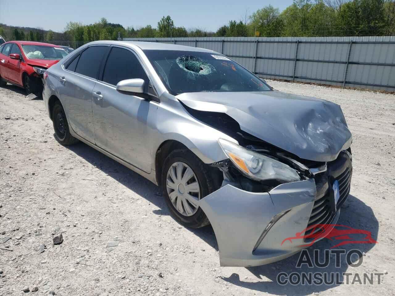 TOYOTA CAMRY 2016 - 4T4BF1FK3GR530473