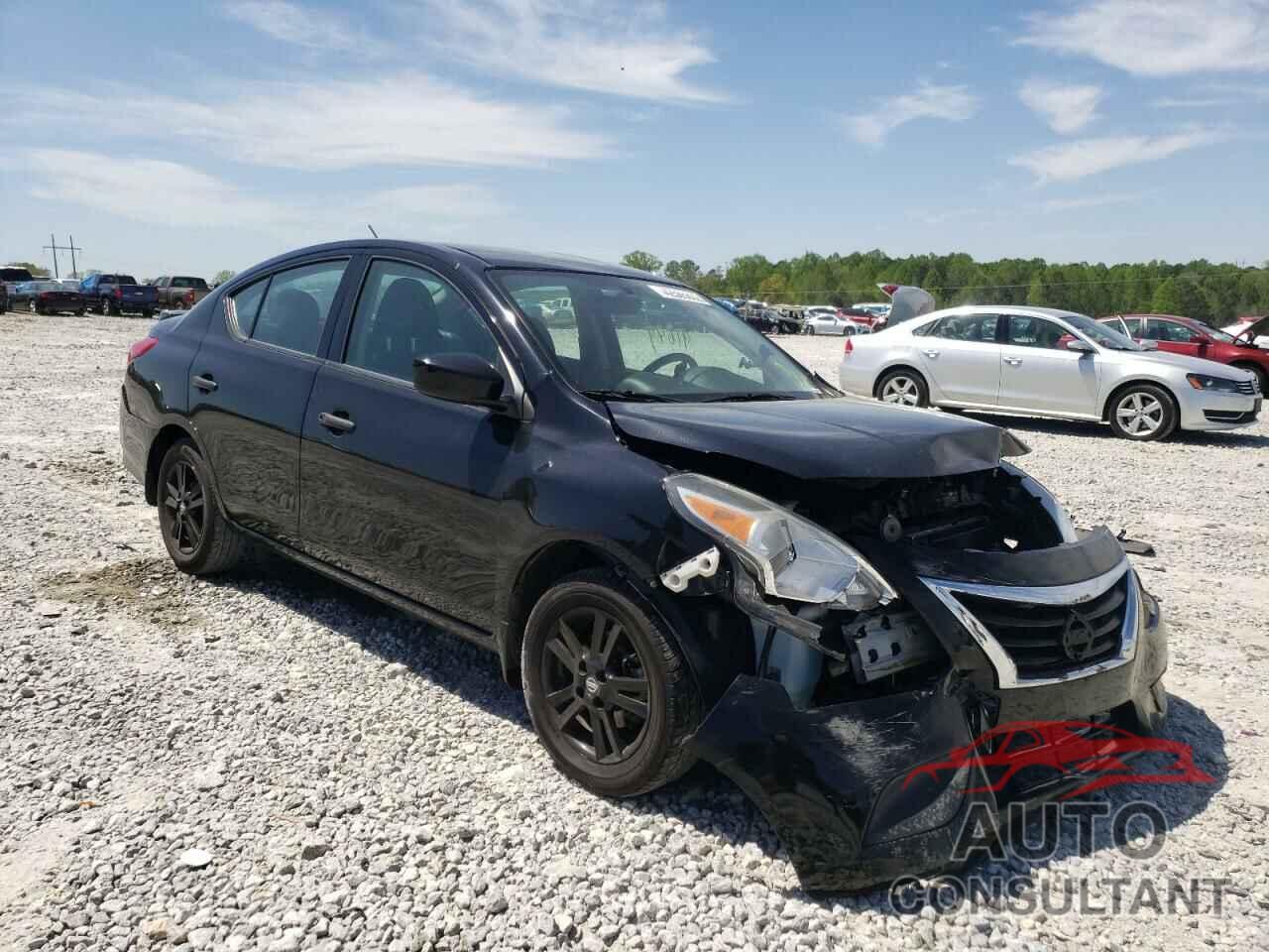 NISSAN VERSA 2018 - 3N1CN7AP9JL831913