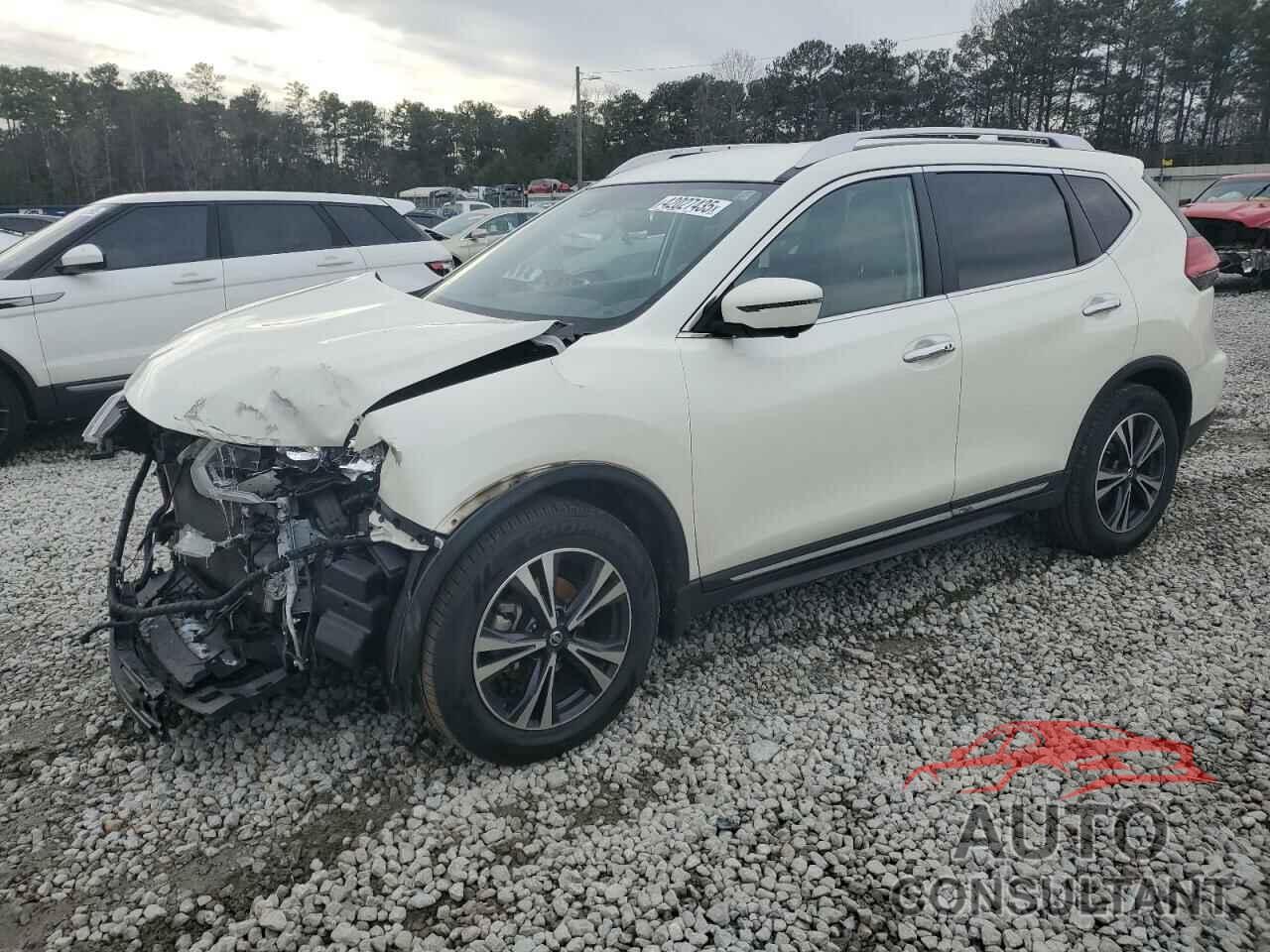 NISSAN ROGUE 2017 - JN8AT2MT2HW399955