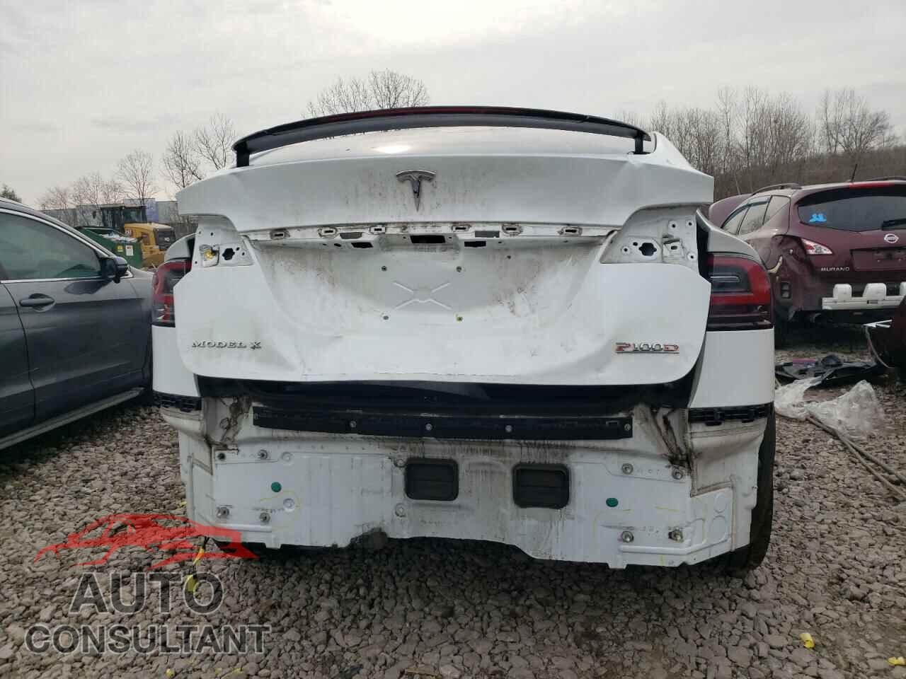 TESLA MODEL X 2016 - 5YJXCAE46GF017601