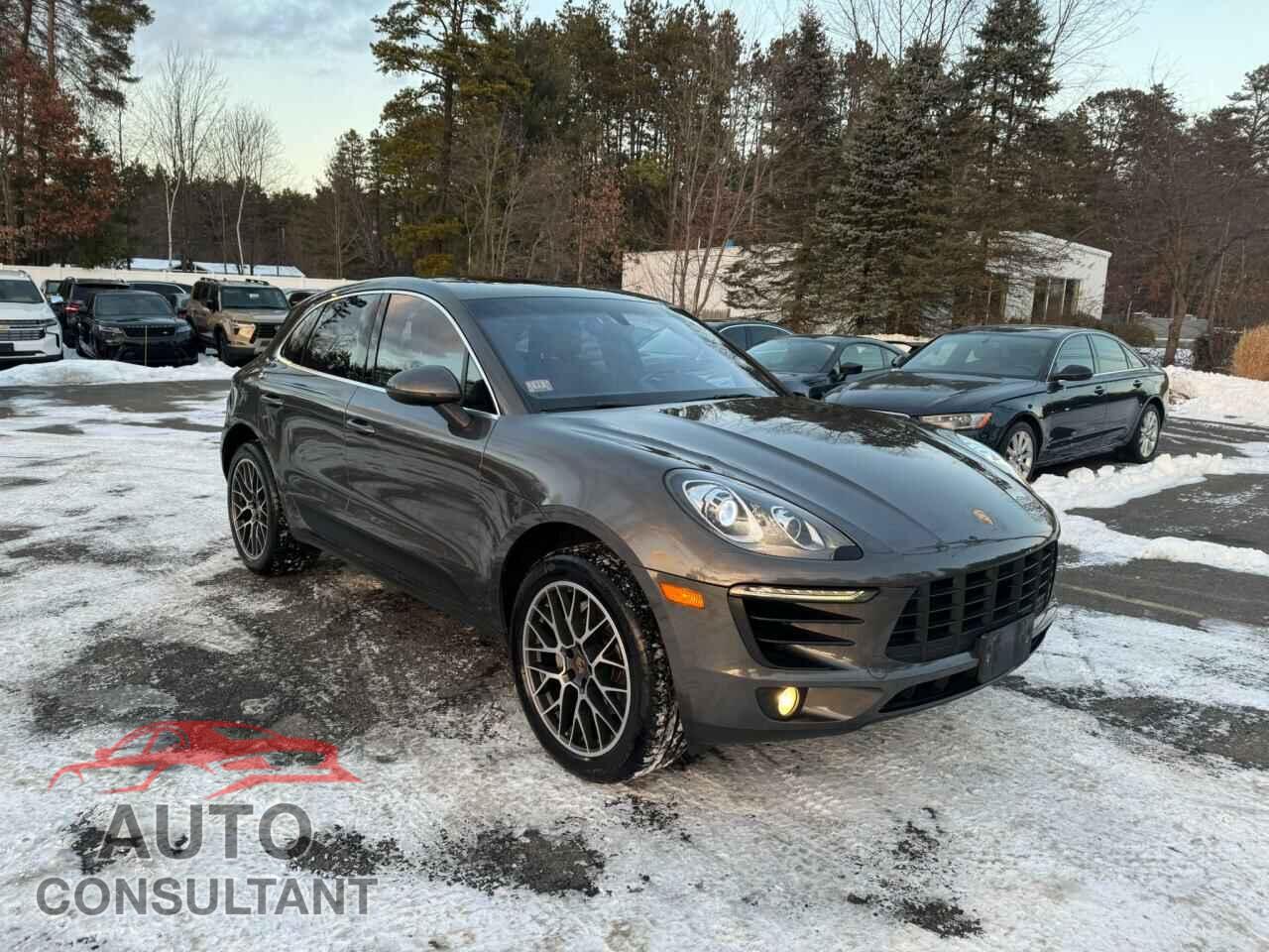 PORSCHE MACAN 2015 - WP1AB2A56FLB59454