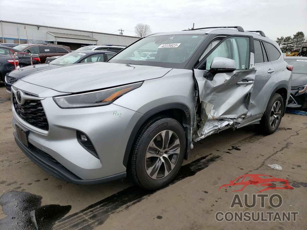 TOYOTA HIGHLANDER 2021 - 5TDGZRBH3MS543972