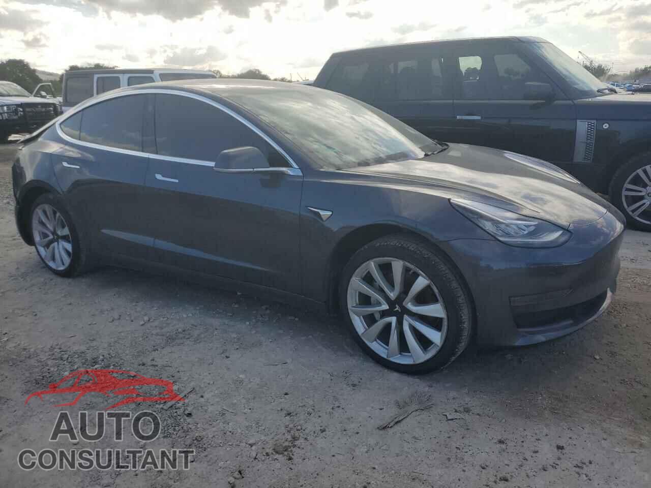 TESLA MODEL 3 2020 - 5YJ3E1EA0LF598490