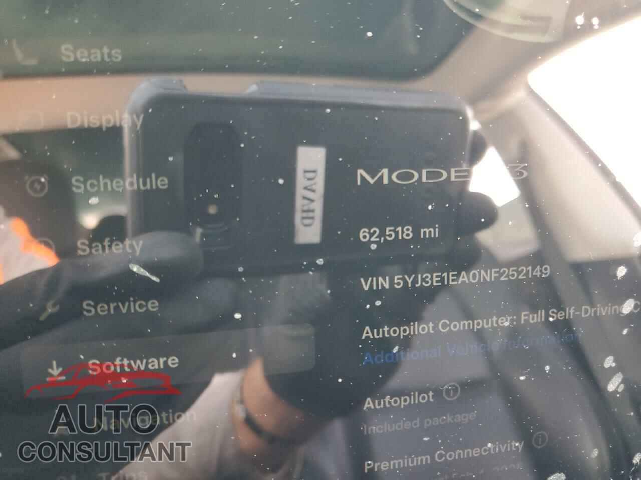 TESLA MODEL 3 2022 - 5YJ3E1EA0NF252149