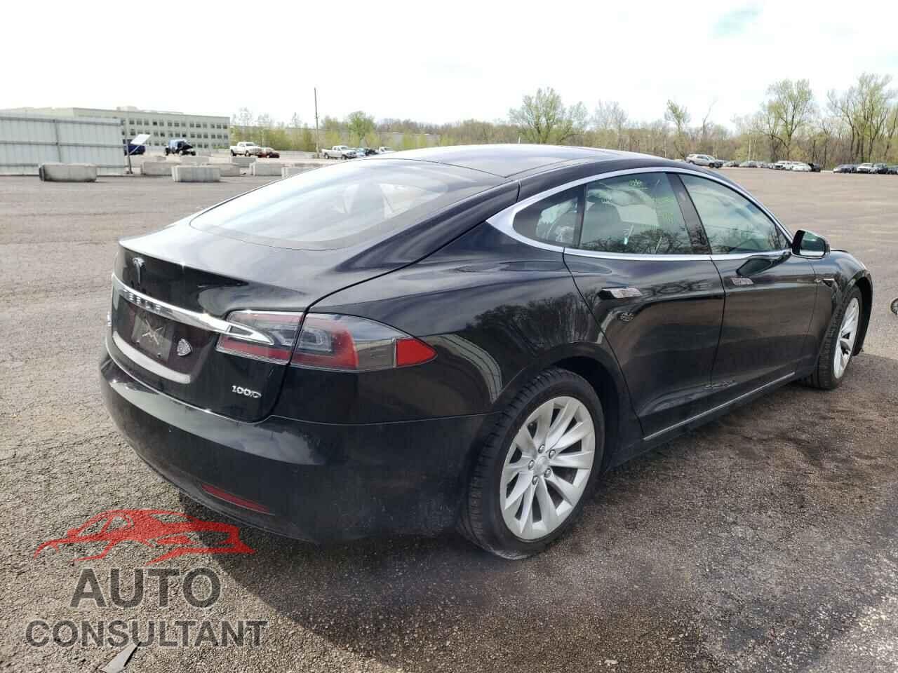 TESLA MODEL S 2018 - 5YJSA1E25JF276084