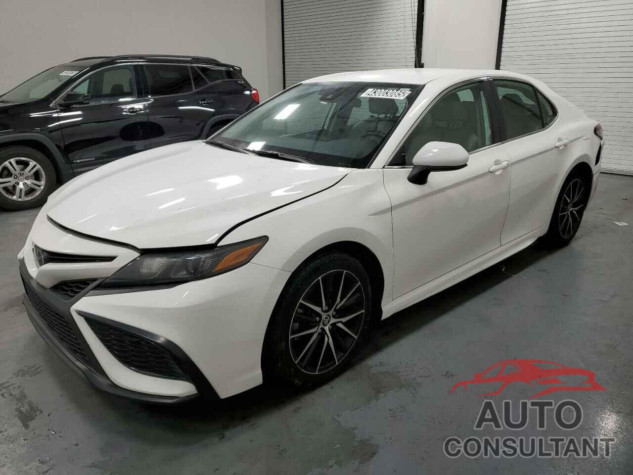 TOYOTA CAMRY 2022 - 4T1G11AK0NU717950