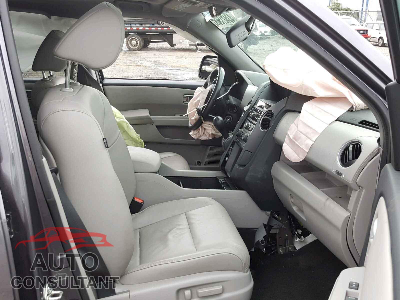 HONDA PILOT EXL 2015 - 5FNYF4H51FB017005