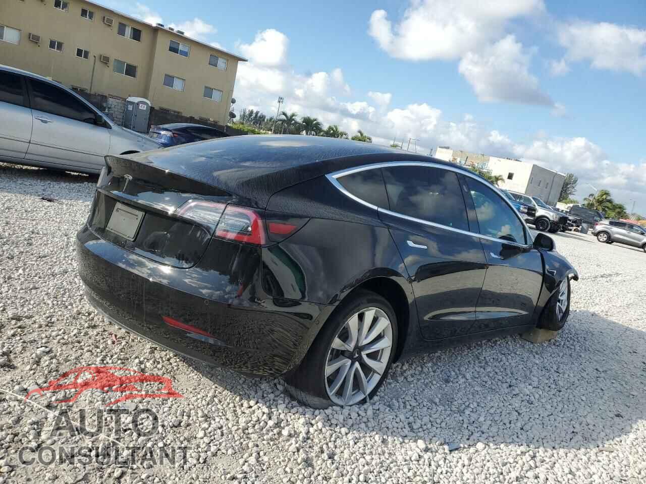 TESLA MODEL 3 2019 - 5YJ3E1EA2KF397382