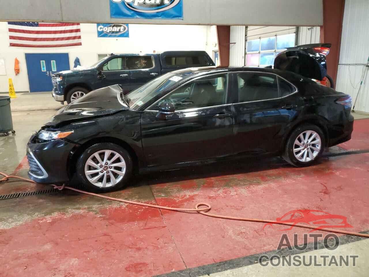 TOYOTA CAMRY 2022 - 4T1R11BK8NU050472