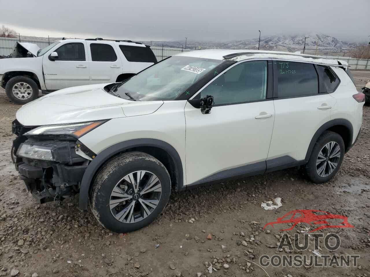 NISSAN ROGUE 2022 - 5N1BT3BA6NC719567