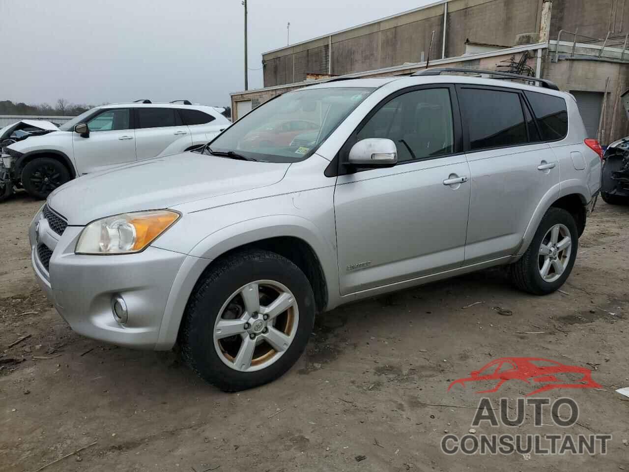 TOYOTA RAV4 2012 - JTMYK4DV3CD005071