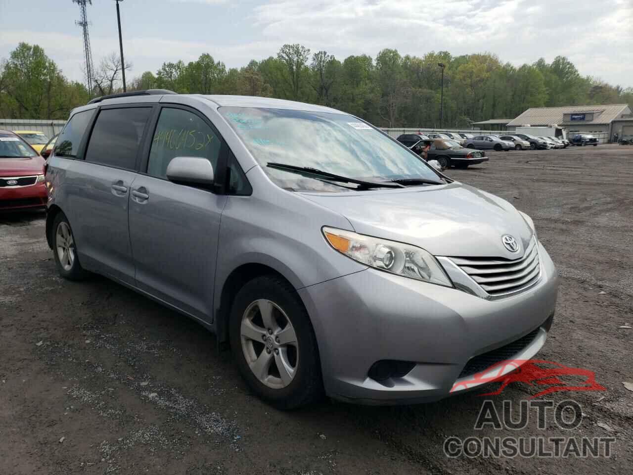 TOYOTA SIENNA 2017 - 5TDKZ3DC9HS774597