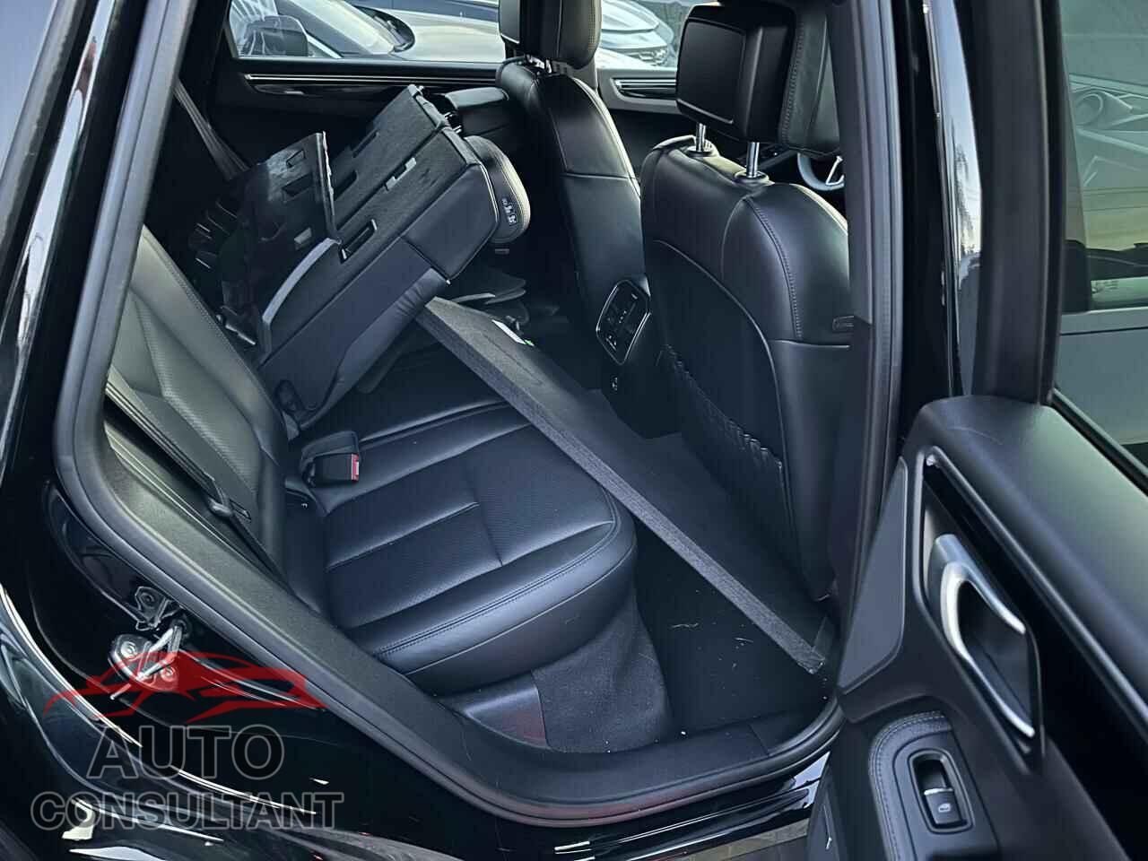 PORSCHE MACAN 2020 - WP1AA2A50LLB14136