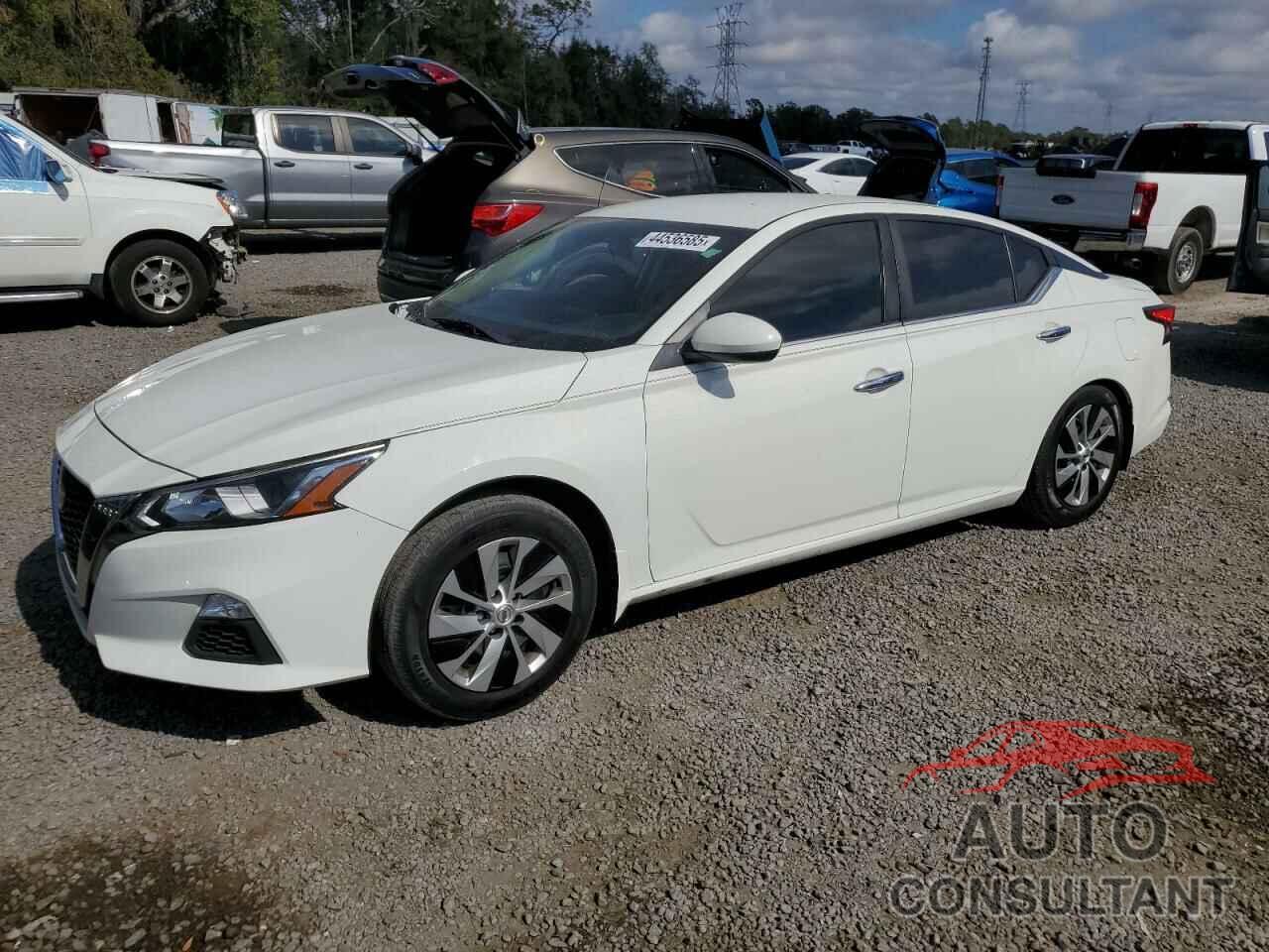 NISSAN ALTIMA 2019 - 1N4BL4BV4KC252146