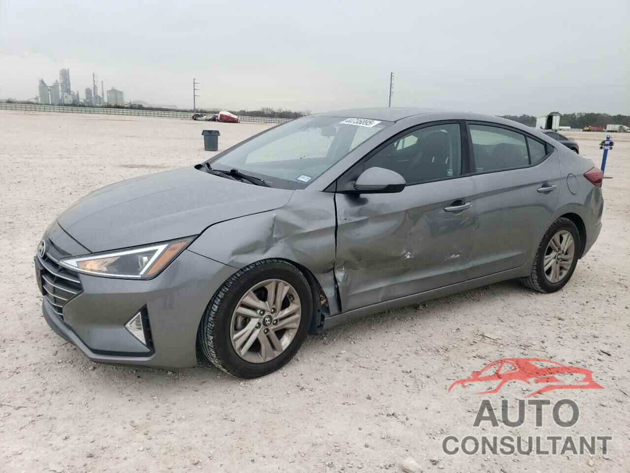 HYUNDAI ELANTRA 2019 - 5NPD84LF4KH452783