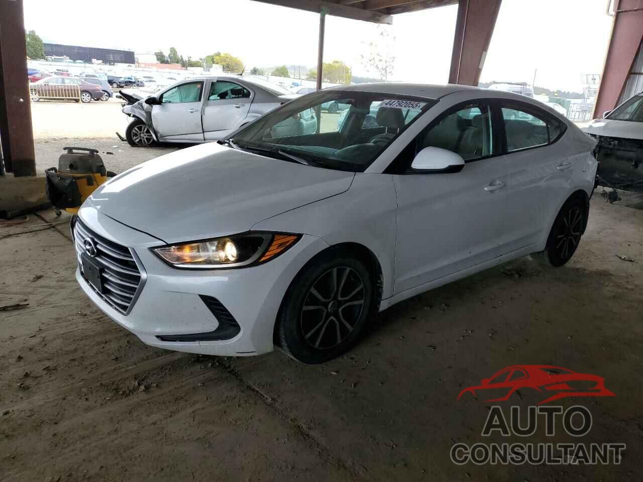 HYUNDAI ELANTRA 2018 - 5NPD84LF6JH225352