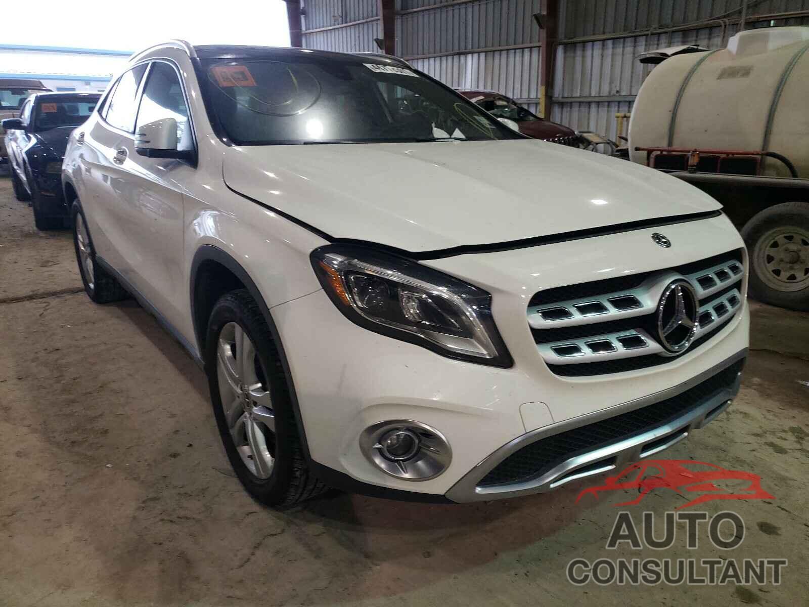 MERCEDES-BENZ GLA-CLASS 2019 - WDCTG4EB3KJ628720