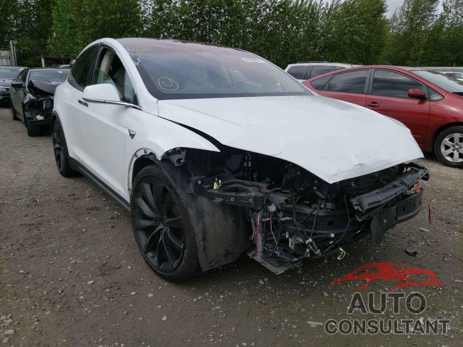 TESLA MODEL X 2018 - 5YJXCBE28JF101673