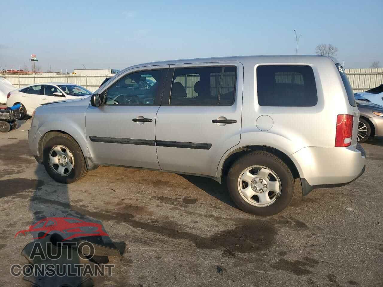 HONDA PILOT 2012 - 5FNYF4H24CB007425