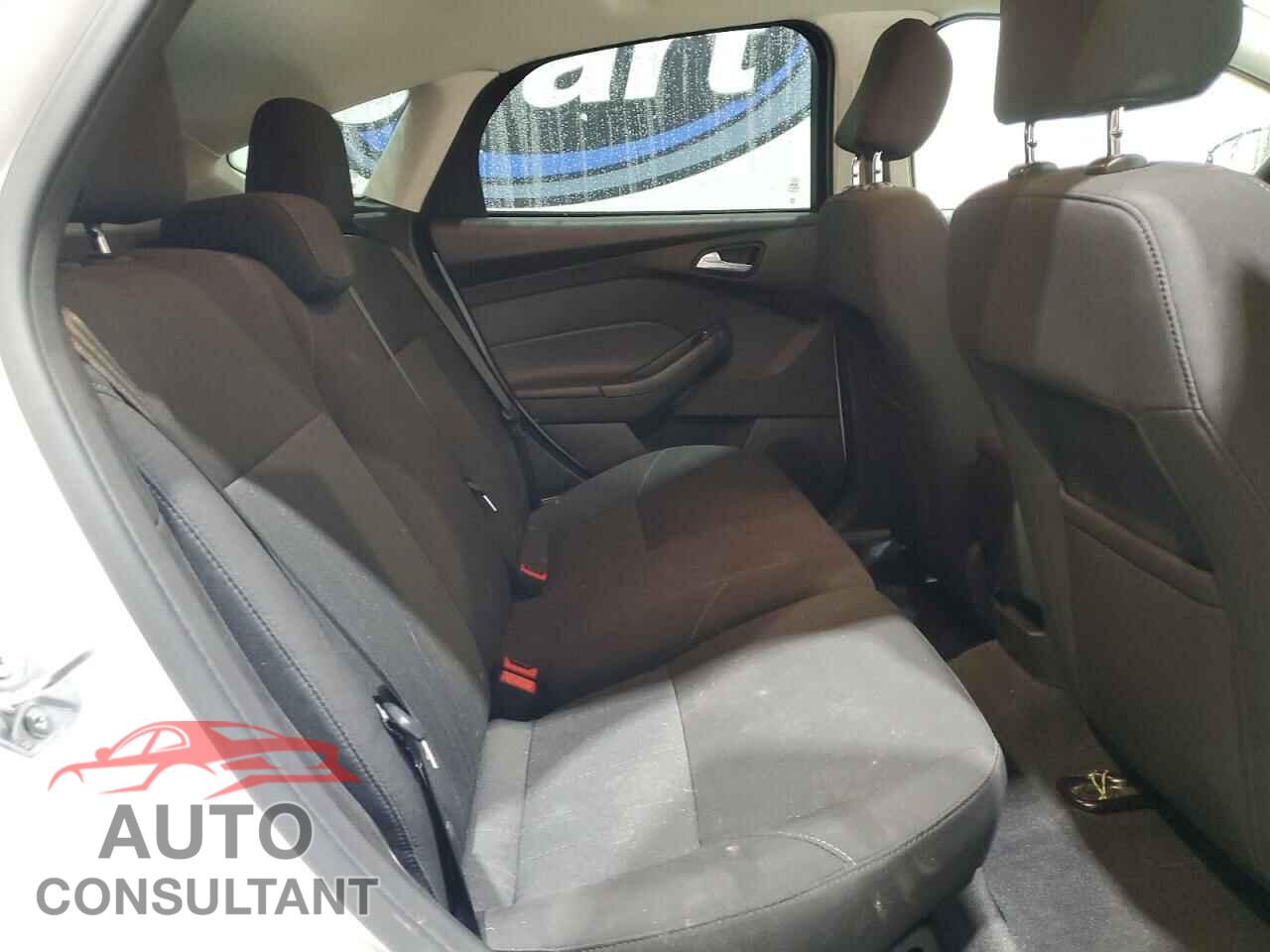 FORD FOCUS 2016 - 1FADP3K29GL263065