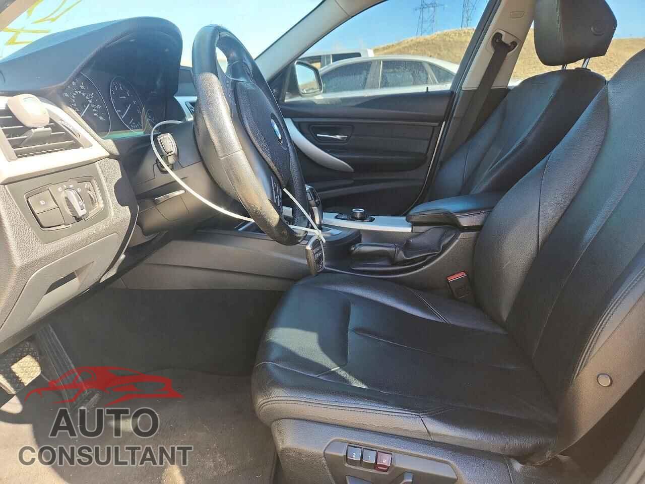 BMW 3 SERIES 2013 - WBA3B5C55DF597612