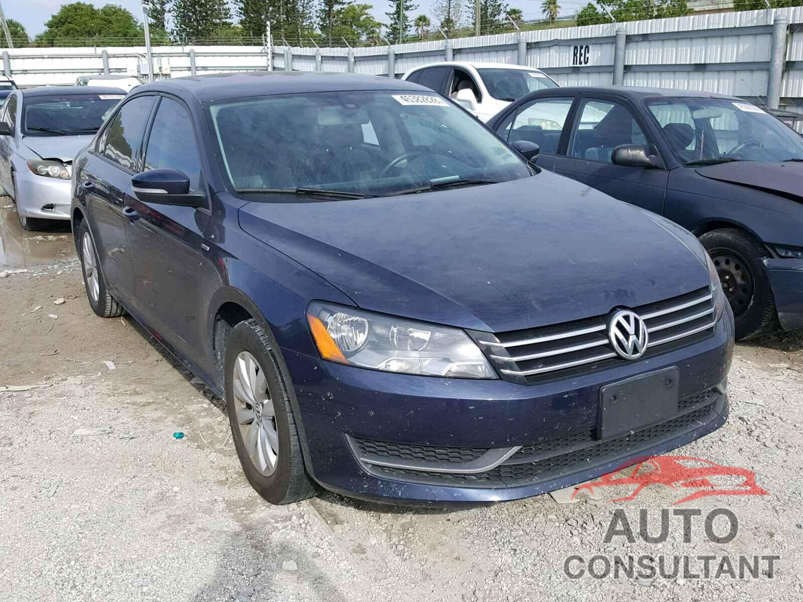 VOLKSWAGEN PASSAT 2015 - 1VWAT7A36FC070300