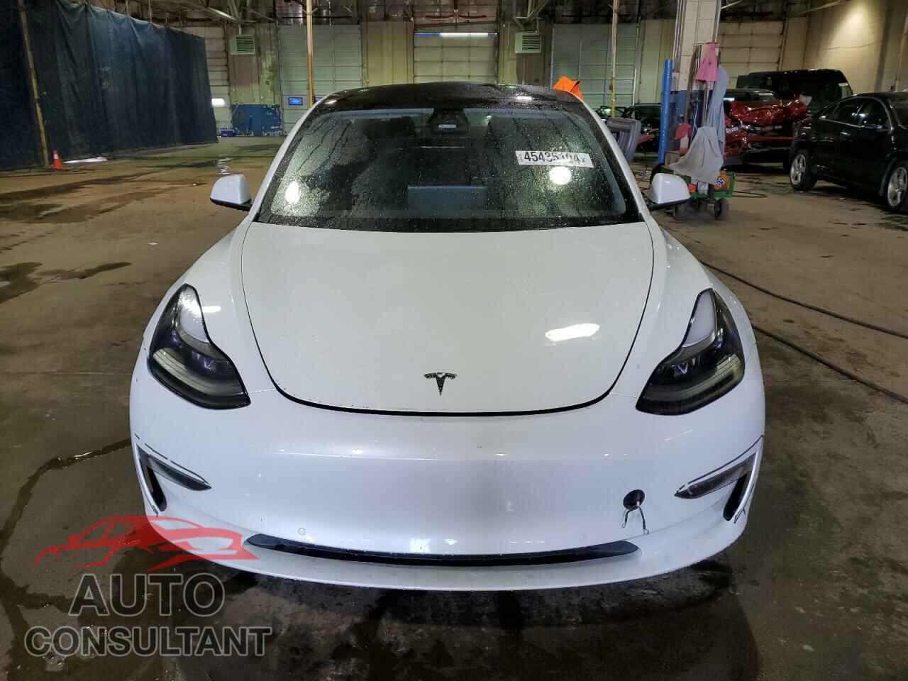 TESLA MODEL 3 2021 - 5YJ3E1EA2MF058625