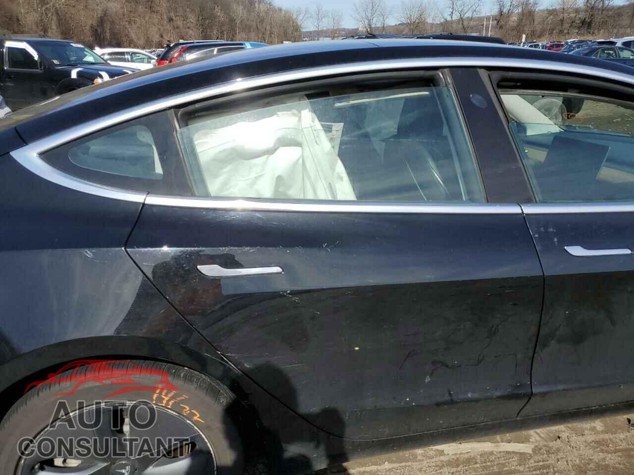 TESLA MODEL 3 2018 - 5YJ3E1EA7JF026202