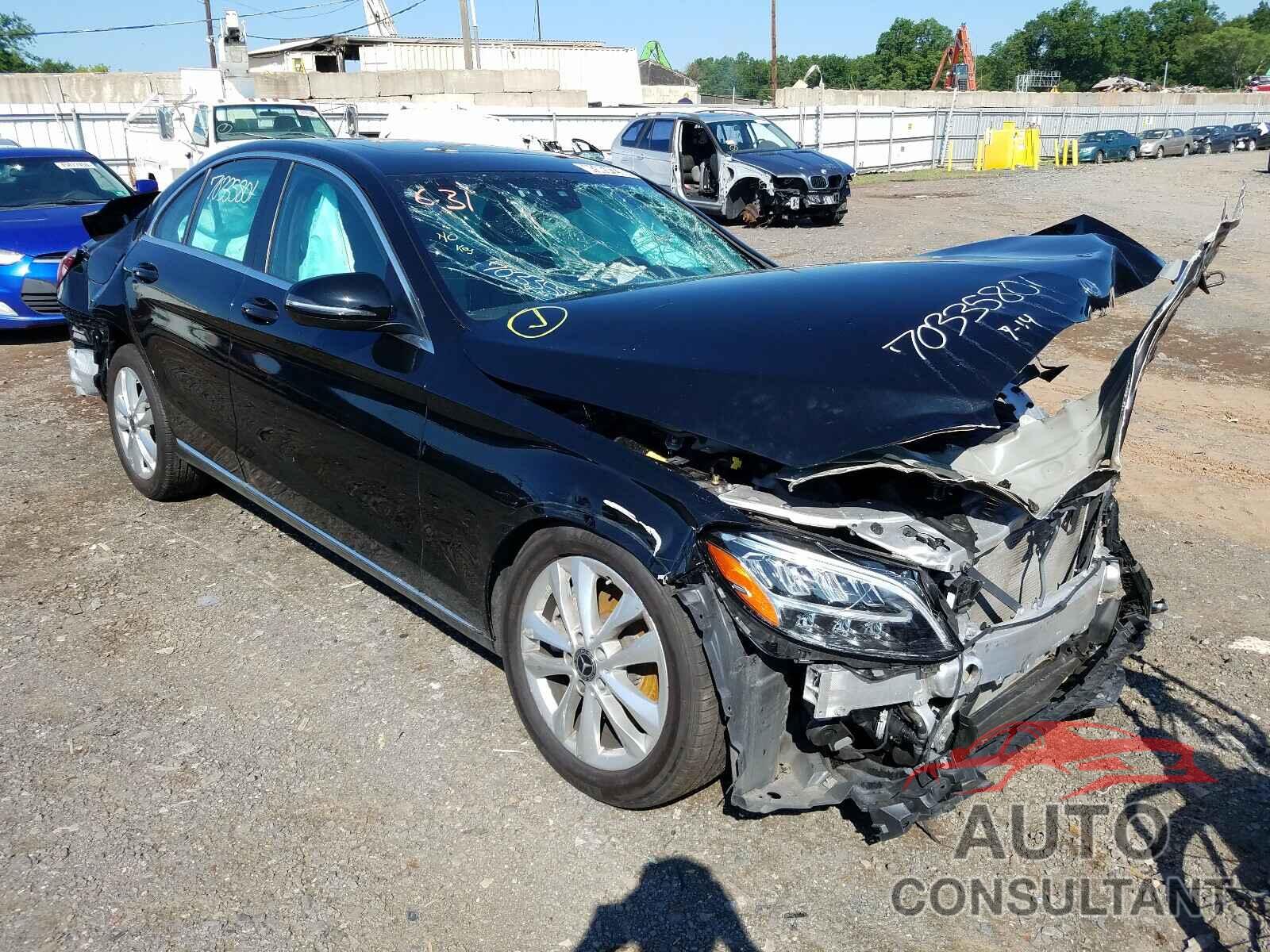 MERCEDES-BENZ C CLASS 2019 - 55SWF8EB3KU316609