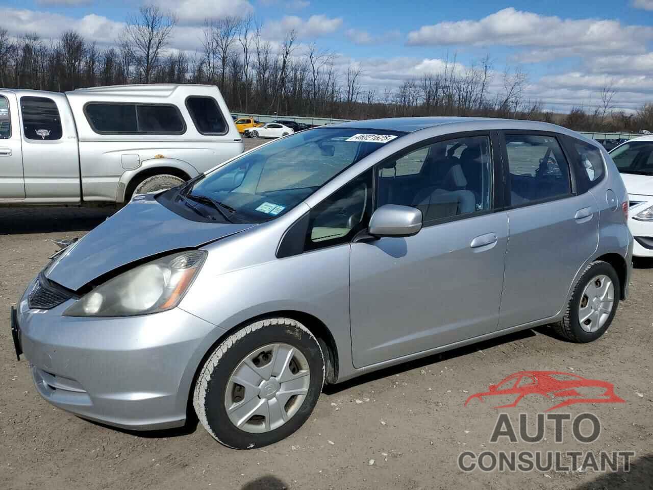 HONDA FIT 2013 - JHMGE8H38DC065694