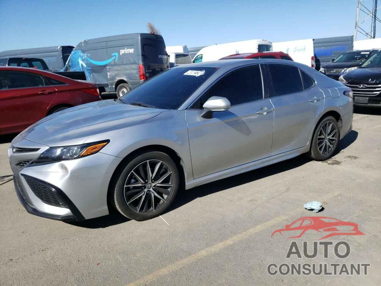 TOYOTA CAMRY 2022 - 4T1G11AK8NU711037
