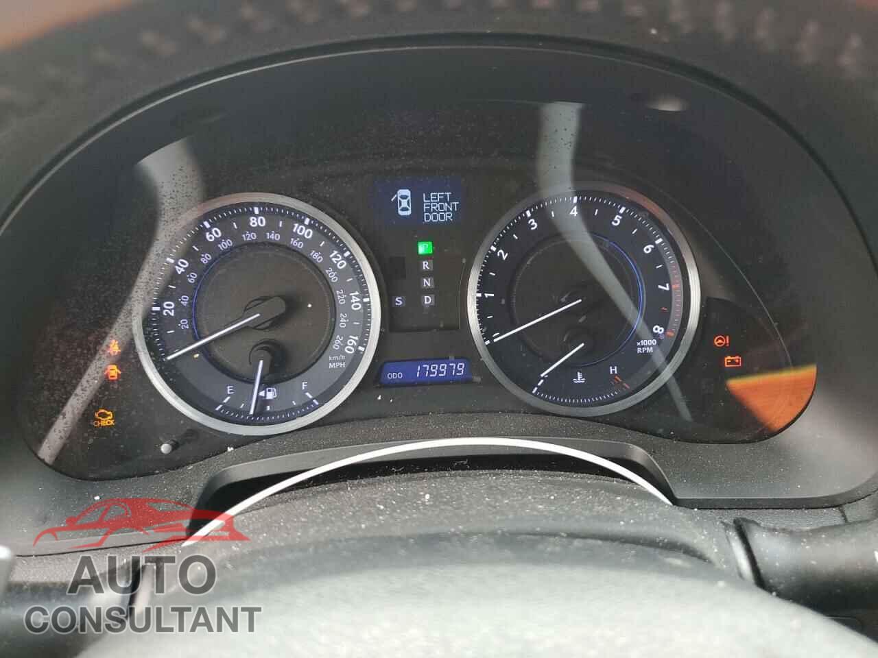 LEXUS IS 2012 - JTHBF5C22C5170044