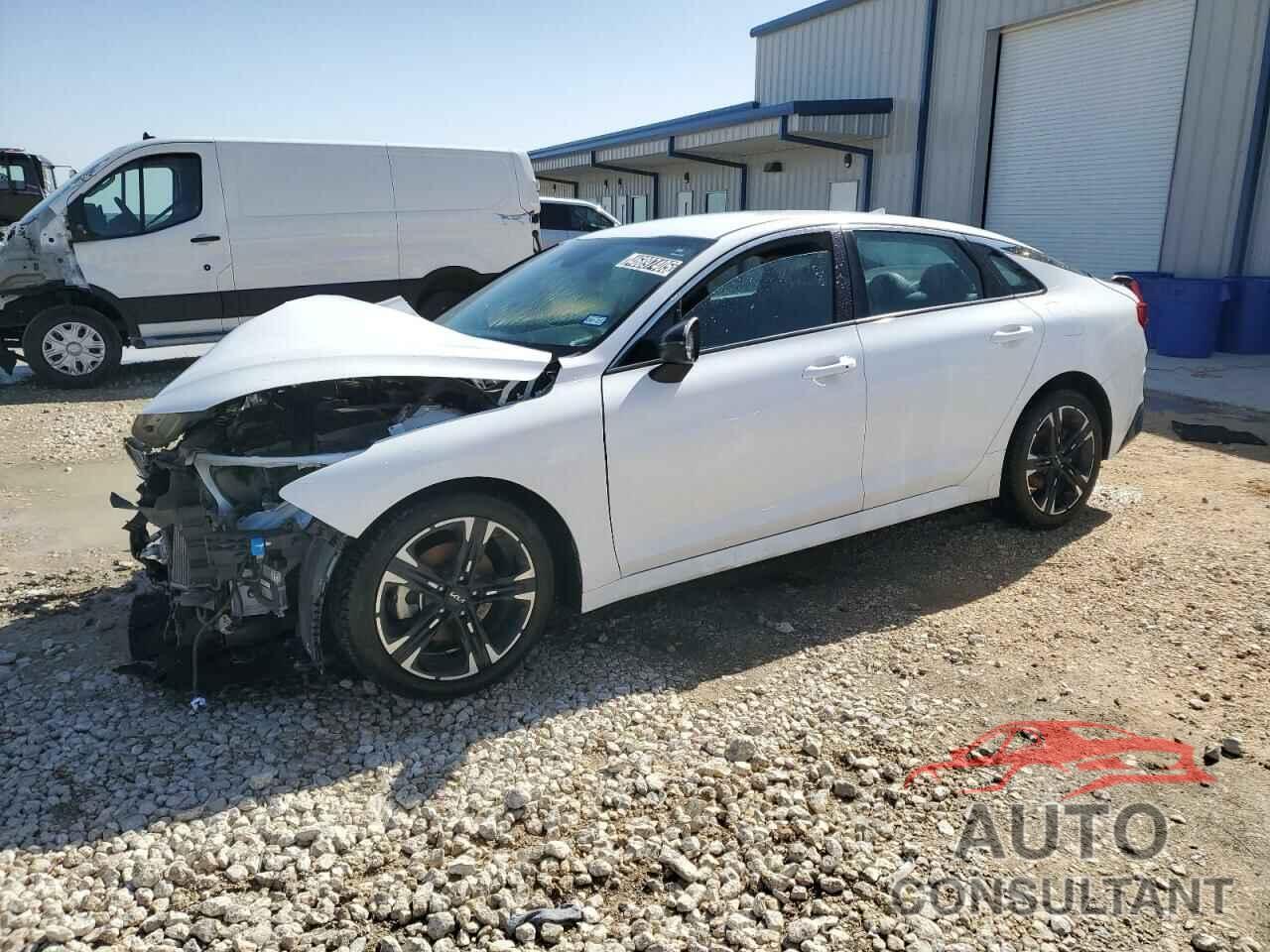 KIA K5 2022 - 5XXG64J21NG105494