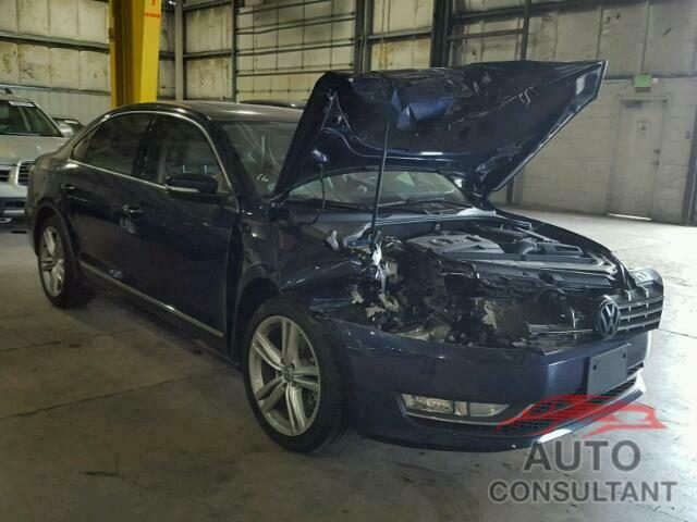 VOLKSWAGEN PASSAT 2015 - 1VWCT7A37FC009563
