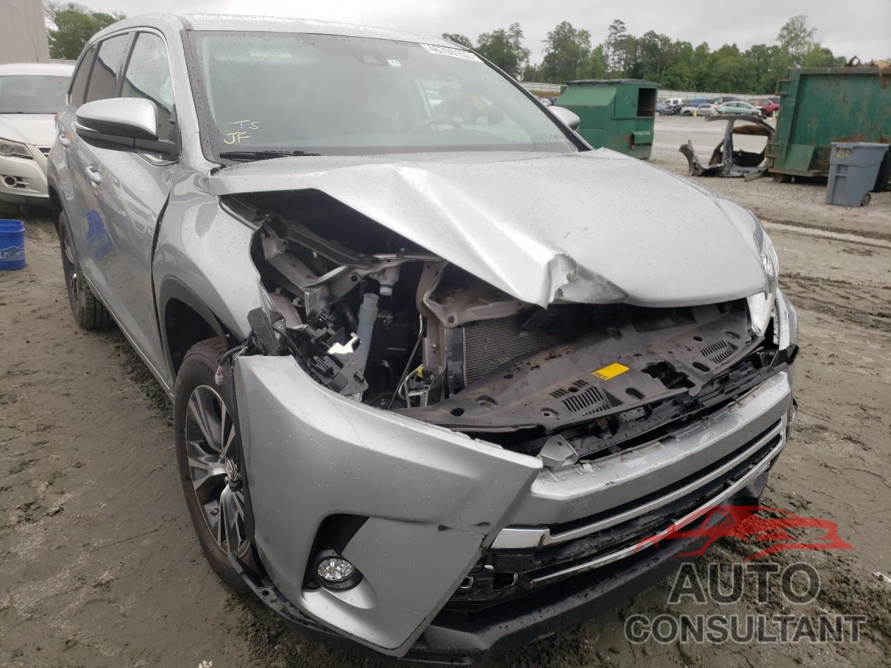 TOYOTA HIGHLANDER 2018 - 5TDZZRFHXJS247815