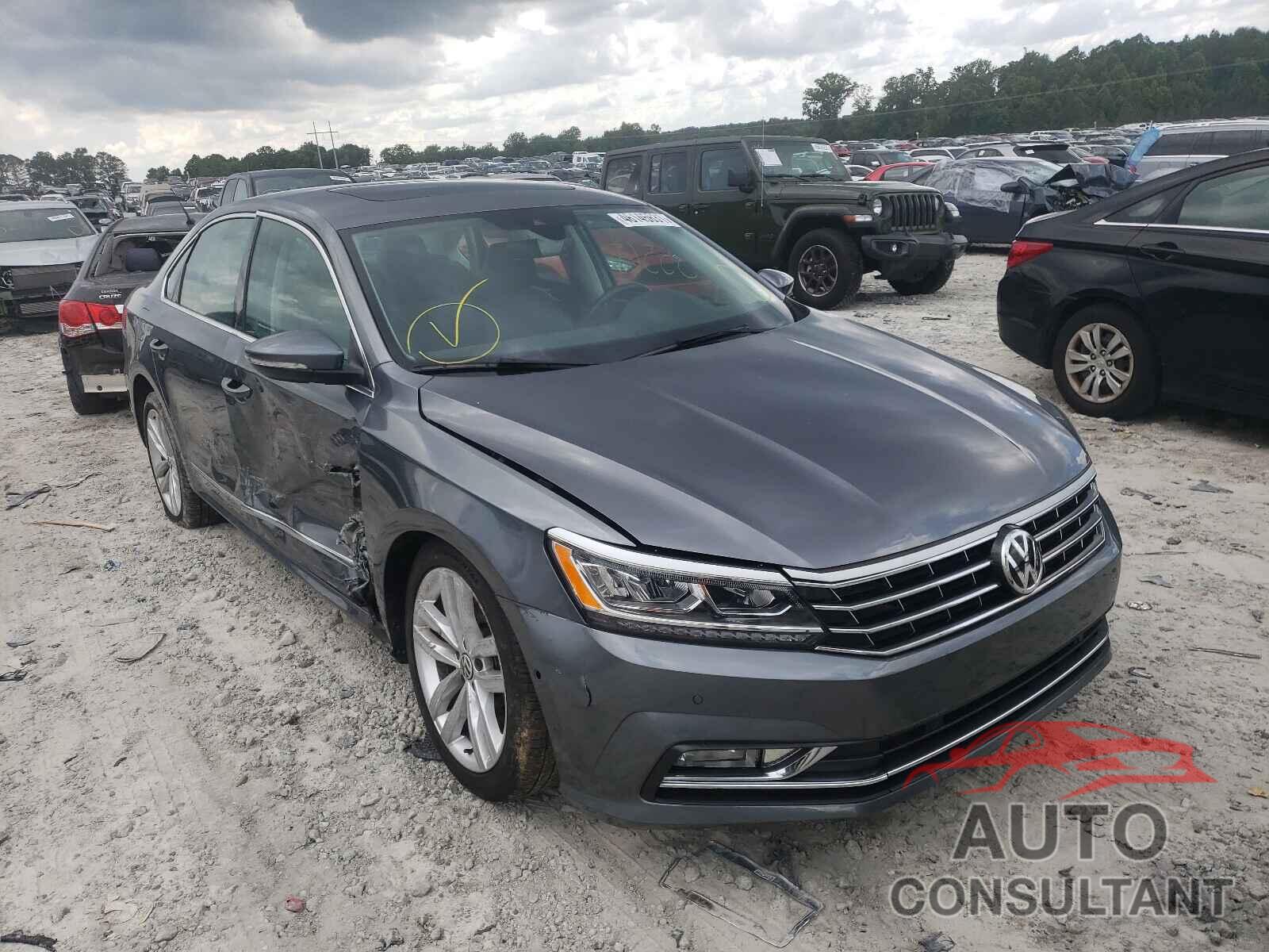 VOLKSWAGEN PASSAT 2018 - 1VWCA7A36JC024697