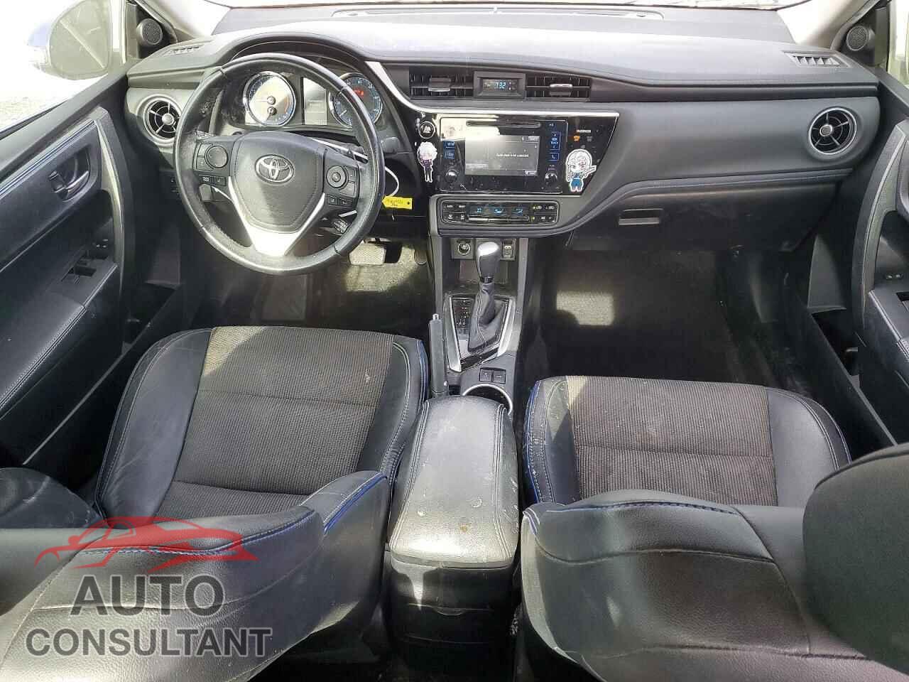TOYOTA COROLLA 2017 - 2T1BURHE2HC815433