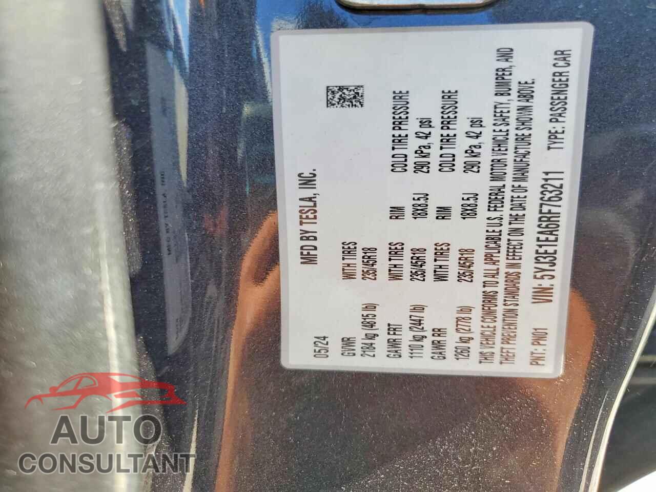 TESLA MODEL 3 2024 - 5YJ3E1EA6RF763211