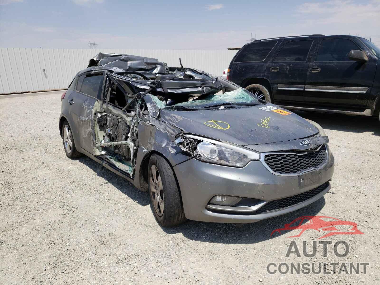 KIA FORTE 2016 - KNAFK5A84G5537051