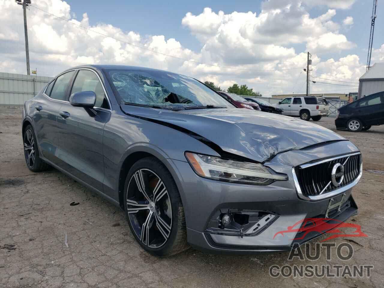 VOLVO S60 2019 - 7JRA22TL5KG009949