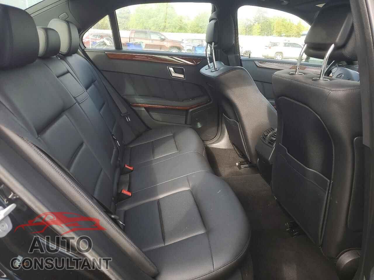 MERCEDES-BENZ E-CLASS 2012 - WDDHF8JB3CA549356