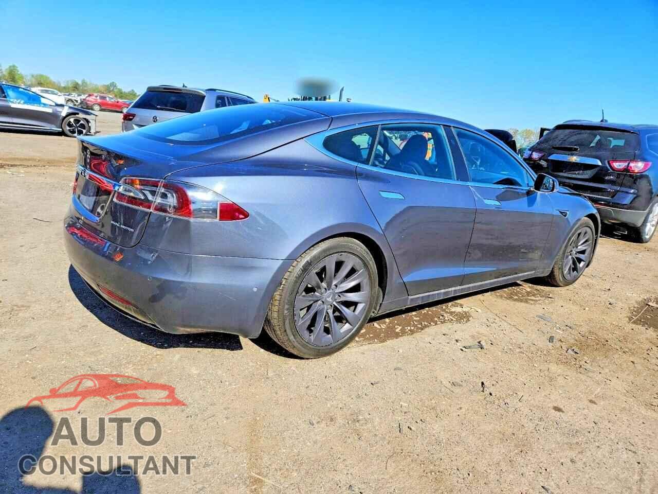 TESLA MODEL S 2020 - 5YJSA1E27LF402738