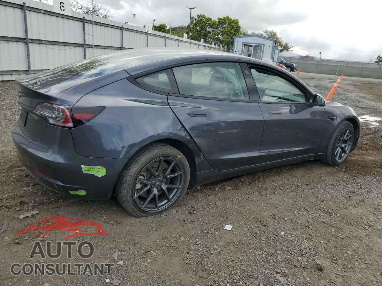 TESLA MODEL 3 2023 - 5YJ3E1EA7PF420436