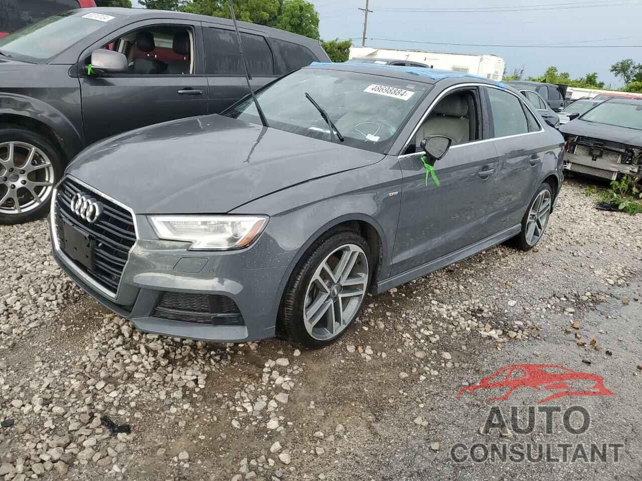 AUDI A3 2017 - WAUJ8GFF2H1055358