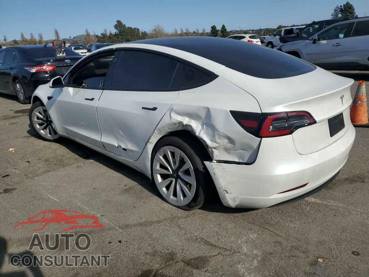 TESLA MODEL 3 2021 - 5YJ3E1EA9MF961676